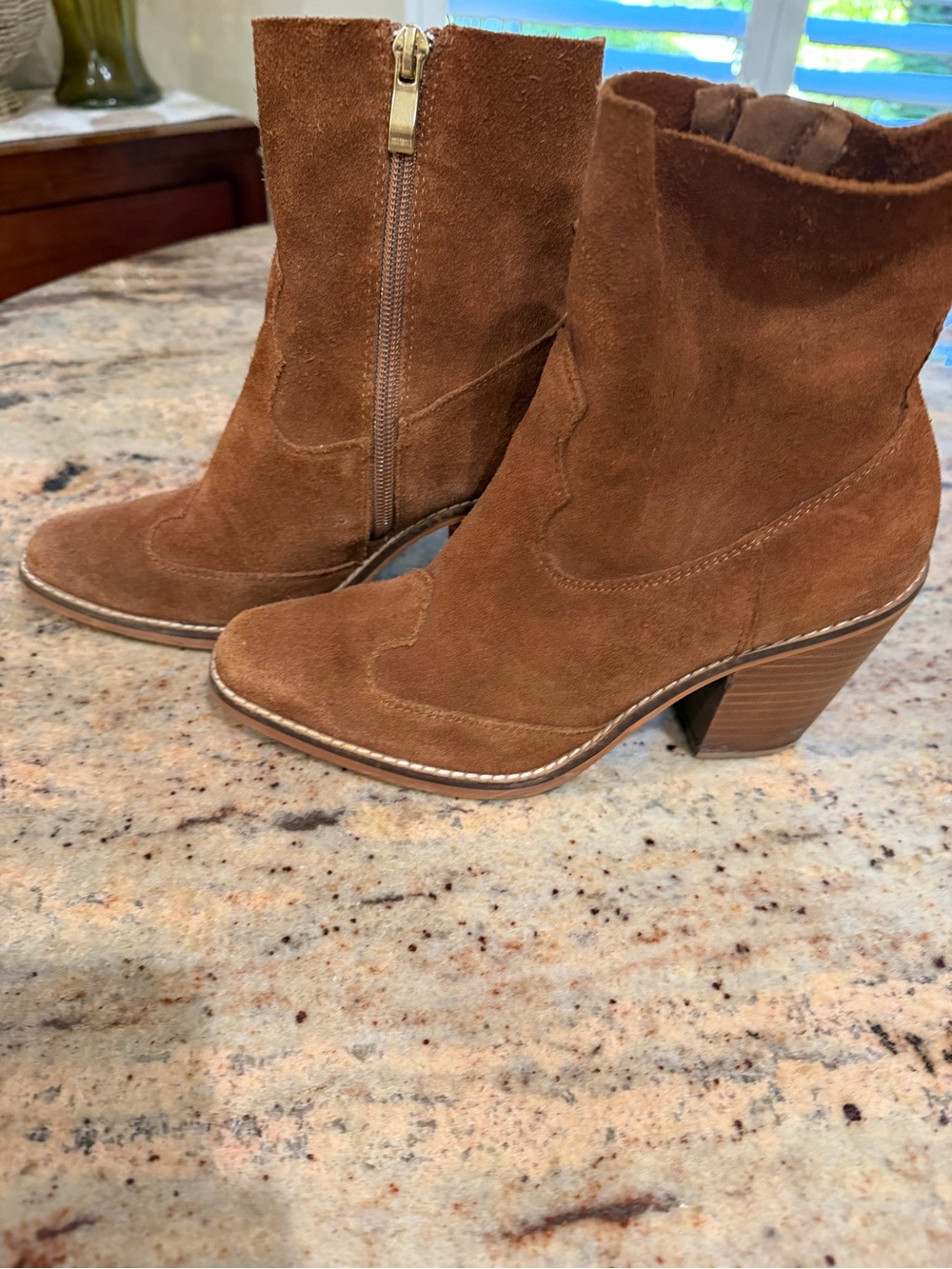 Women's Sfera Brown Leather Suede Western Ankle Boots size 6.5